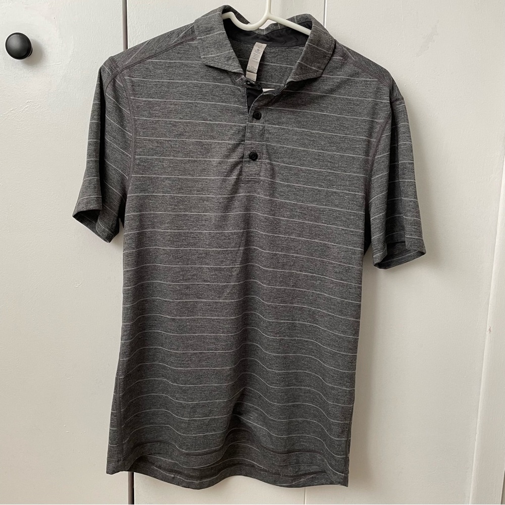 Lululemon P6 Men’s Polo Size Medium Grey with Light Grey Stripes